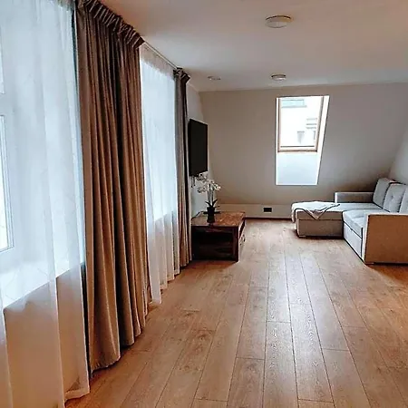 Lejlighedshotel Suur-posti 3*